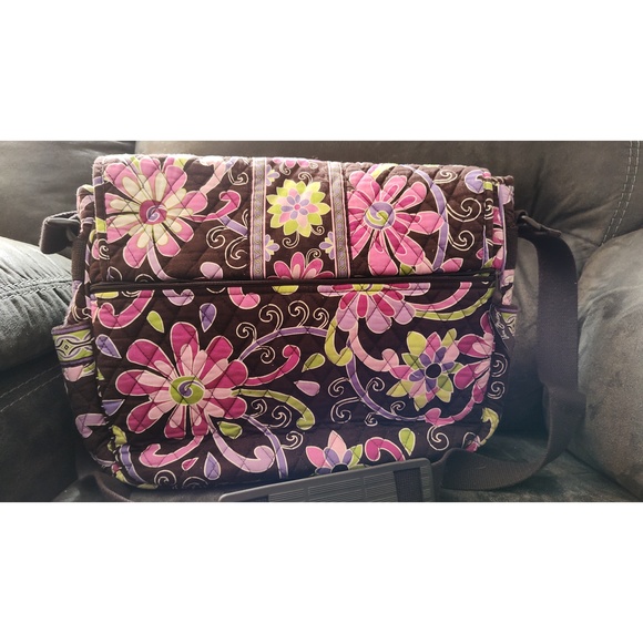 VERA BRADLEY LAPTOP CASE - PURPLE PAISLEY - OK CONDITION - Picture 2 of 4